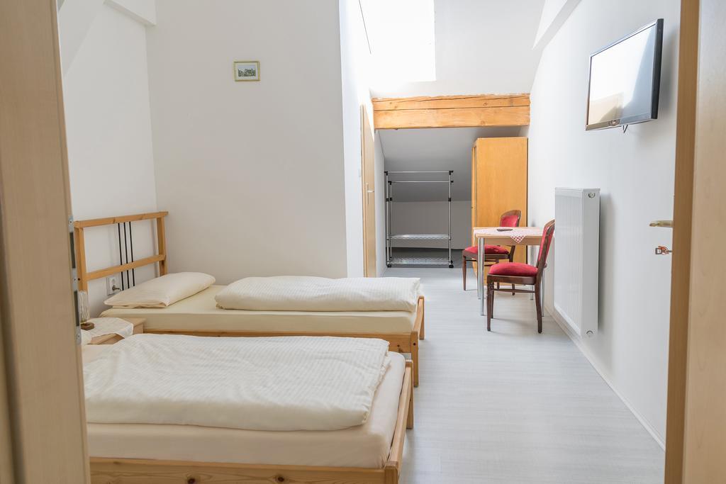 Landgasthof Doldewirt Bernbeuren Room photo